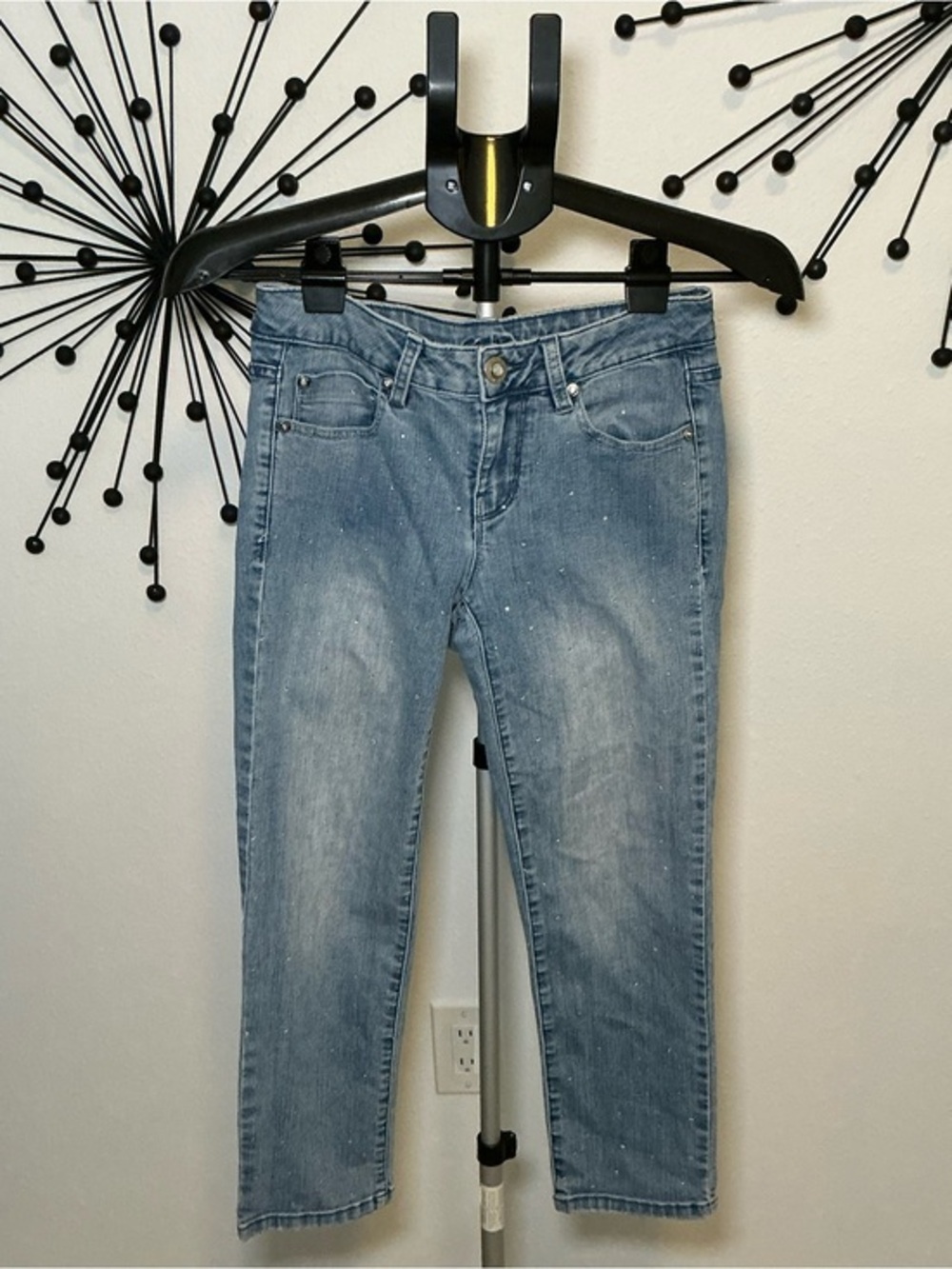 Cache Rhinestone Light Wash Cropped Jeans Size 0 Y2K